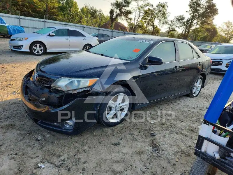2012 Toyota CAMRY фото