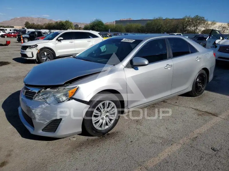 2012 Toyota CAMRY photo