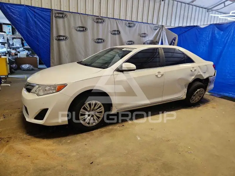 2012 Toyota CAMRY photo