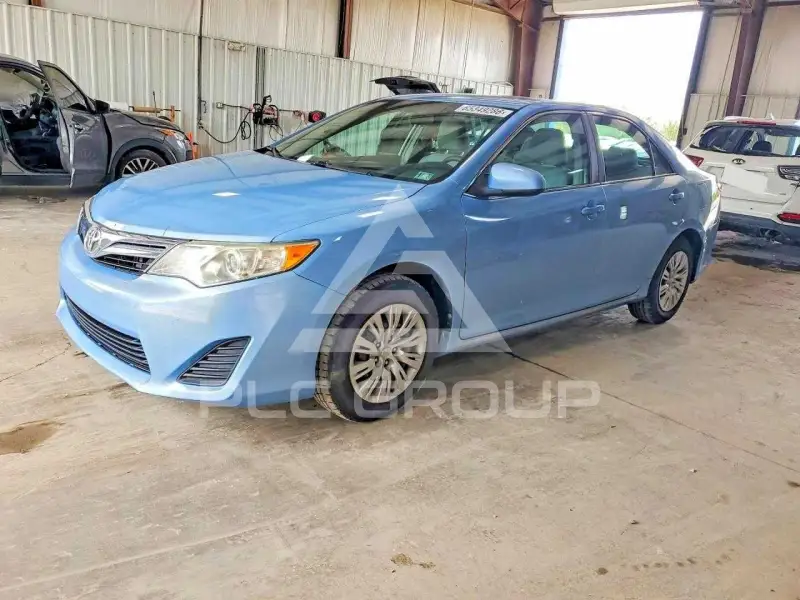 2012 Toyota CAMRY photo