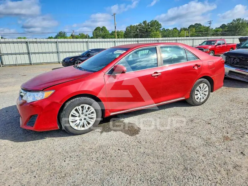 2012 Toyota CAMRY photo