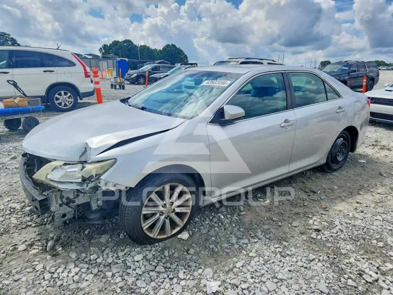 2012 Toyota CAMRY фото