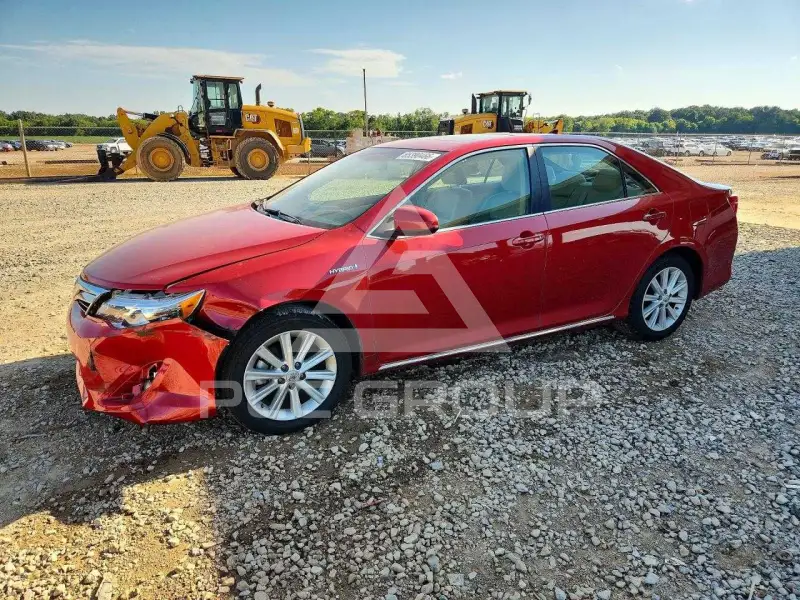 2012 Toyota CAMRY фото