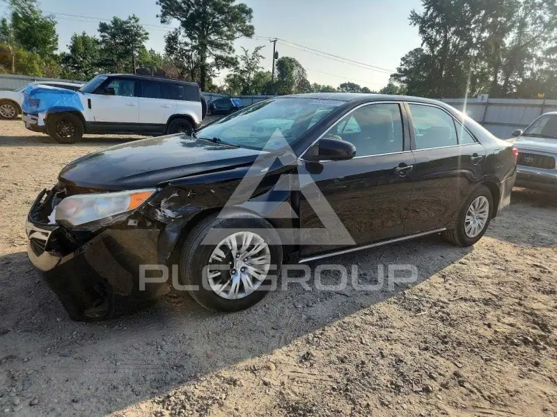 2012 Toyota CAMRY фото
