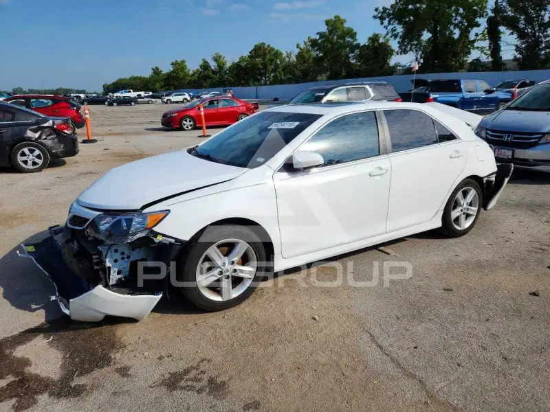 2012 Toyota CAMRY photo