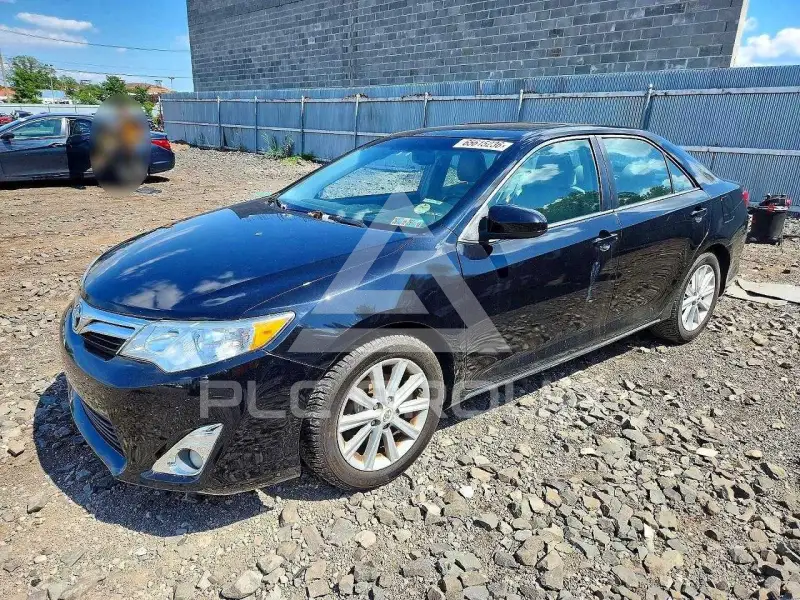 2012 Toyota CAMRY фото