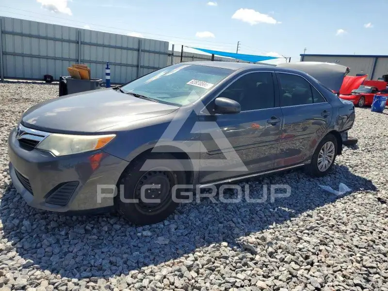 2012 Toyota CAMRY photo