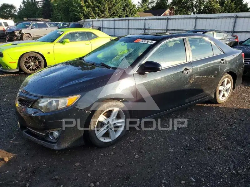 2012 Toyota CAMRY photo