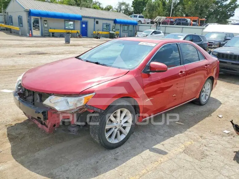 2012 Toyota CAMRY фото