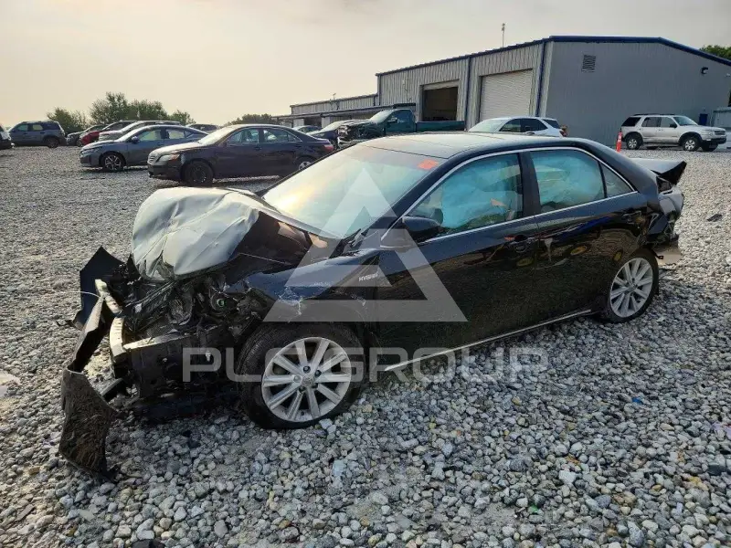 2012 Toyota CAMRY фото