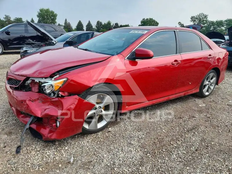 2012 Toyota CAMRY фото