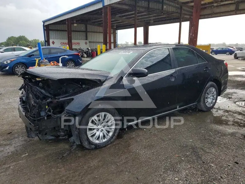 2012 Toyota CAMRY фото