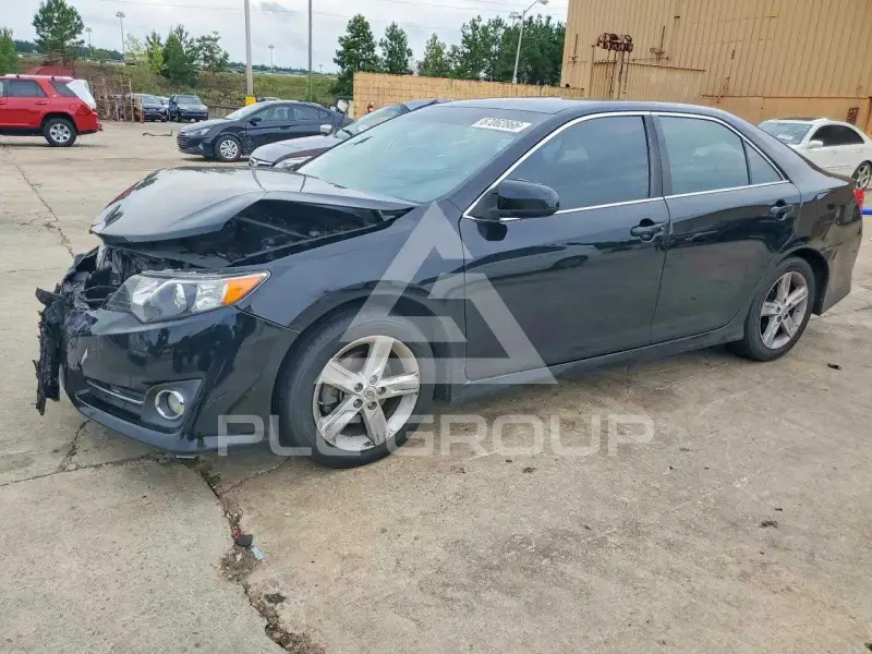2012 Toyota CAMRY фото