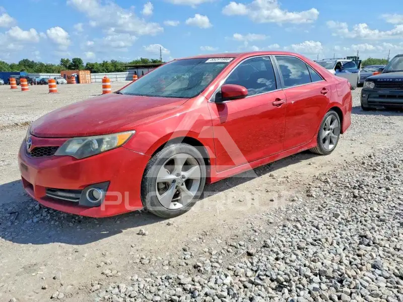 2012 Toyota CAMRY фото