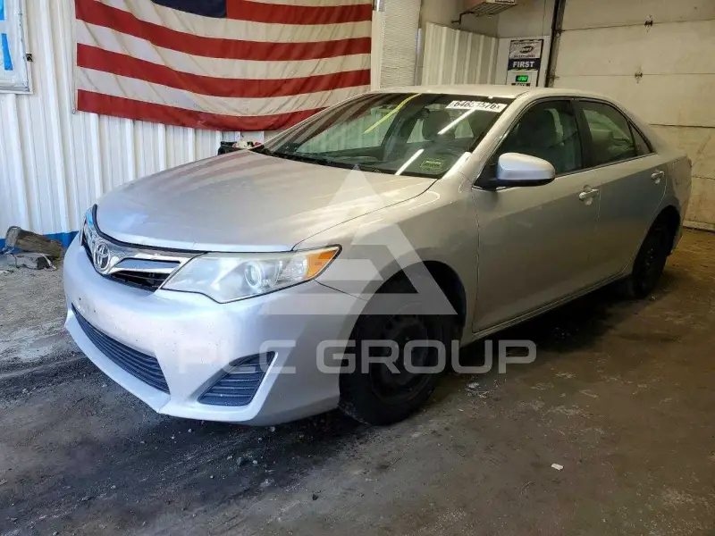 2012 Toyota CAMRY фото