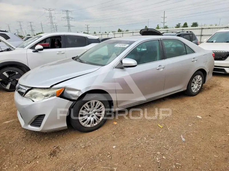 2012 Toyota CAMRY фото