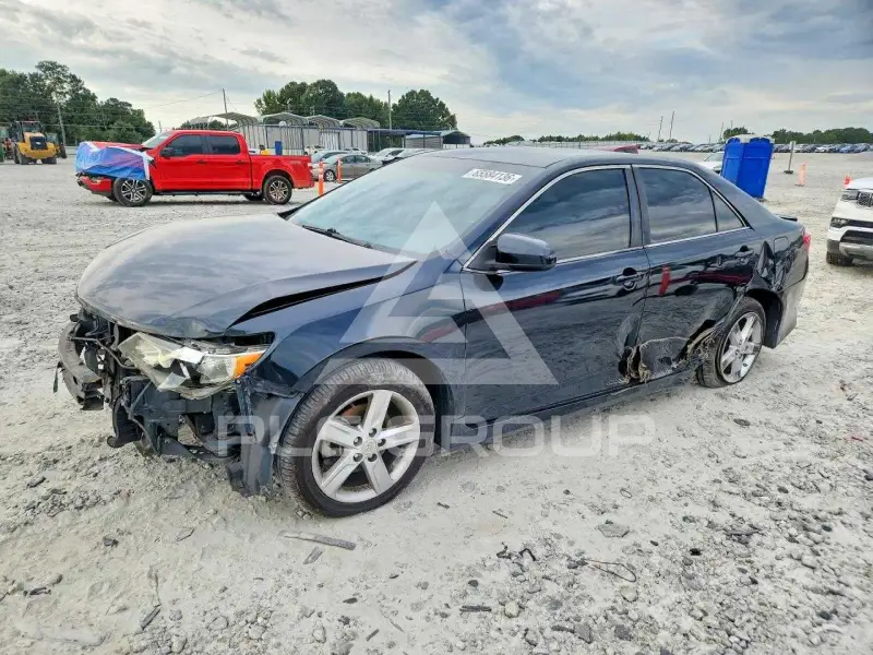2012 Toyota CAMRY фото