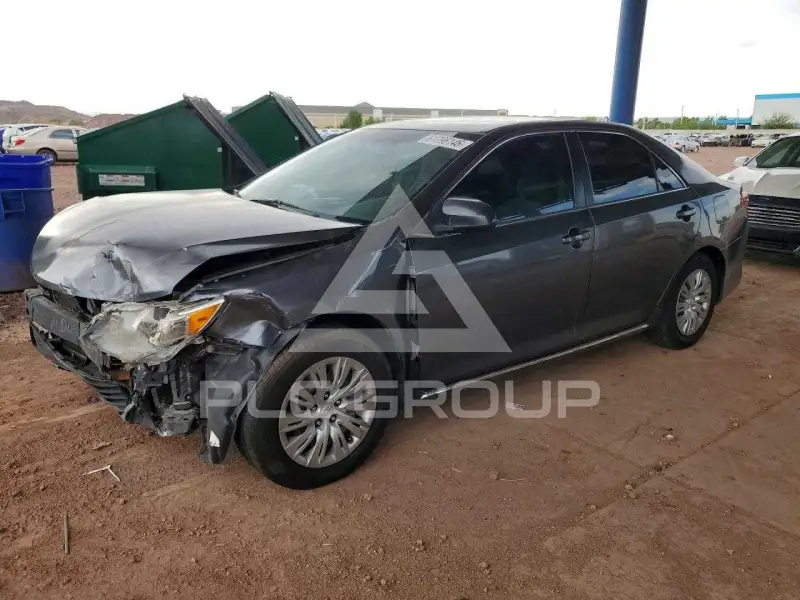 2012 Toyota CAMRY фото