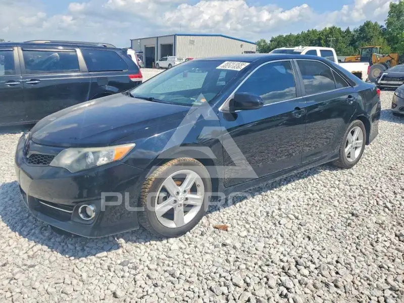 2012 Toyota CAMRY фото
