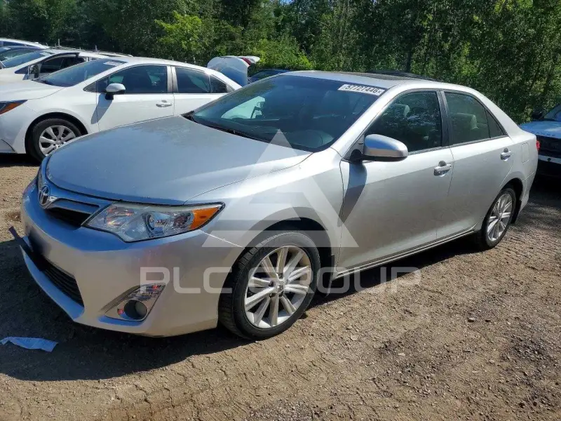2012 Toyota CAMRY фото