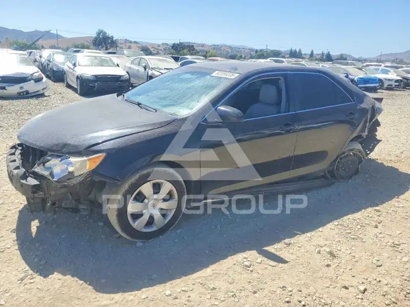 2012 Toyota CAMRY фото