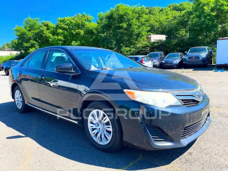 2012 Toyota CAMRY photo