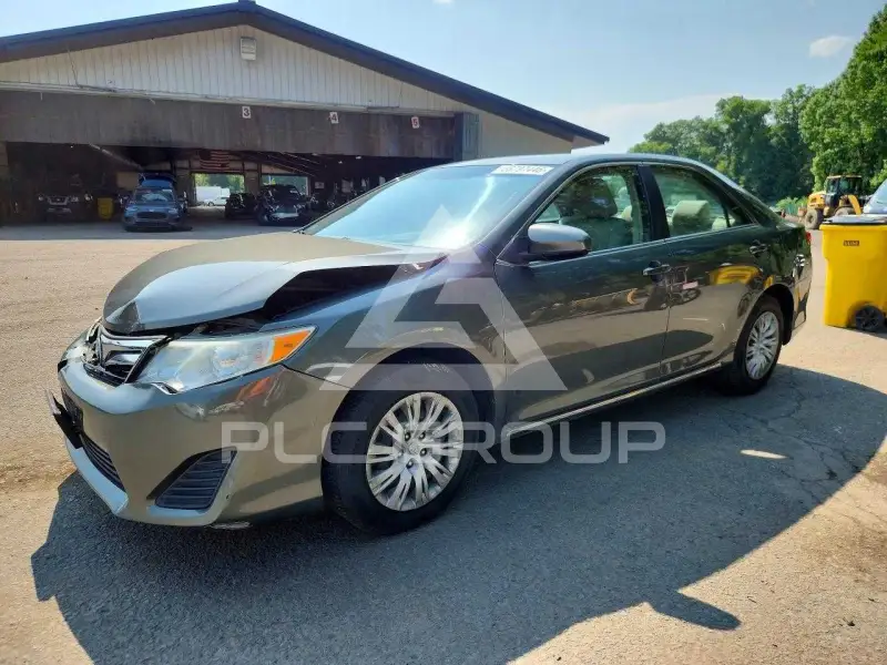 2012 Toyota CAMRY photo