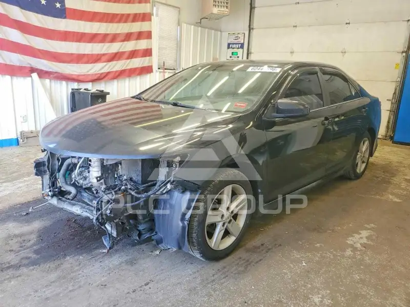 2012 Toyota CAMRY фото