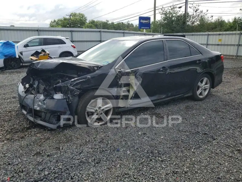 2012 Toyota CAMRY photo