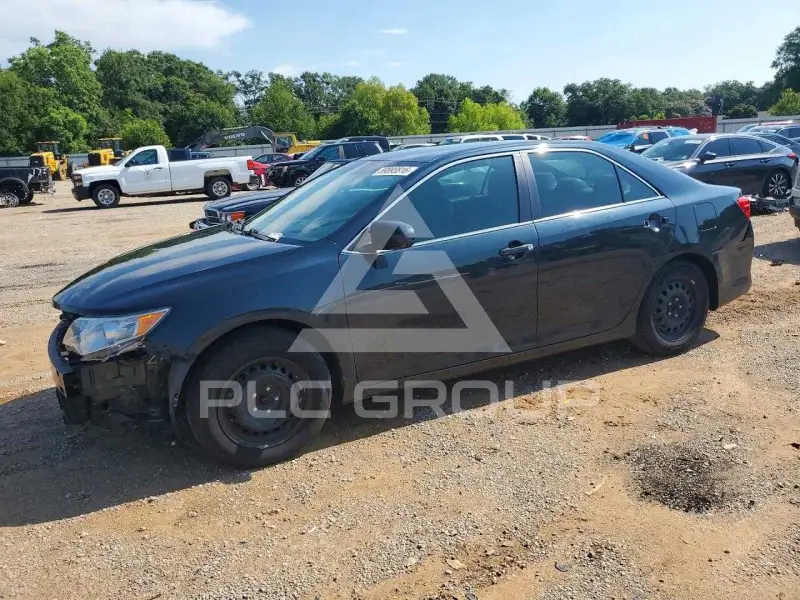 2012 Toyota CAMRY фото