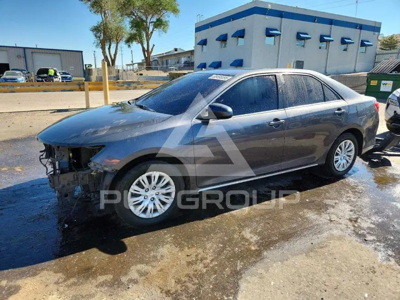 2012 Toyota CAMRY фото