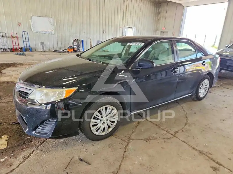 2012 Toyota CAMRY фото