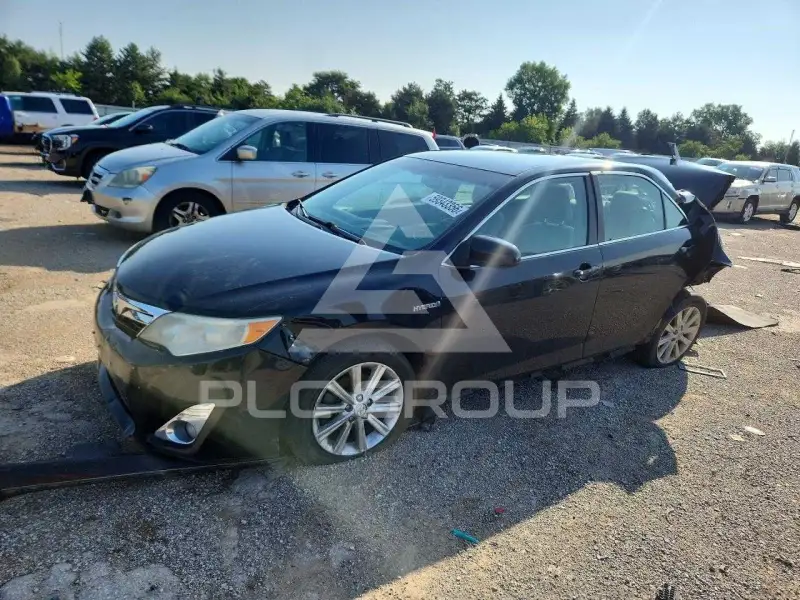 2012 Toyota CAMRY фото