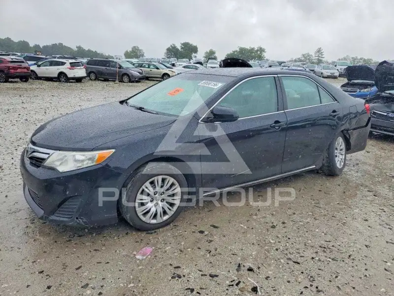 2012 Toyota CAMRY фото