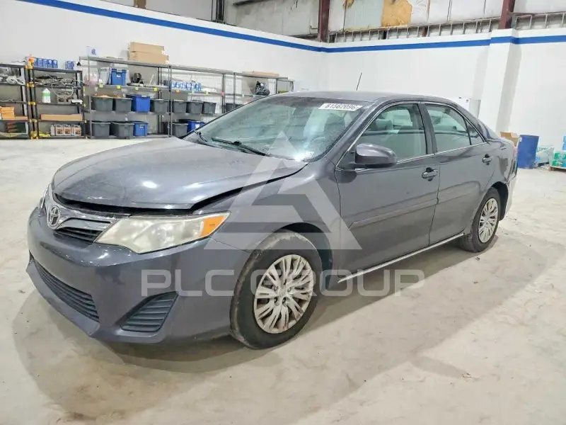 2012 Toyota CAMRY фото