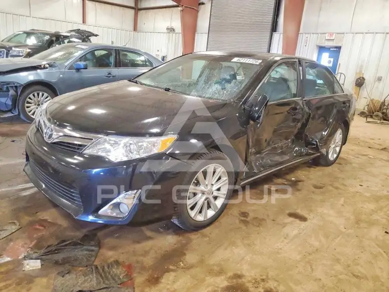2012 Toyota CAMRY photo