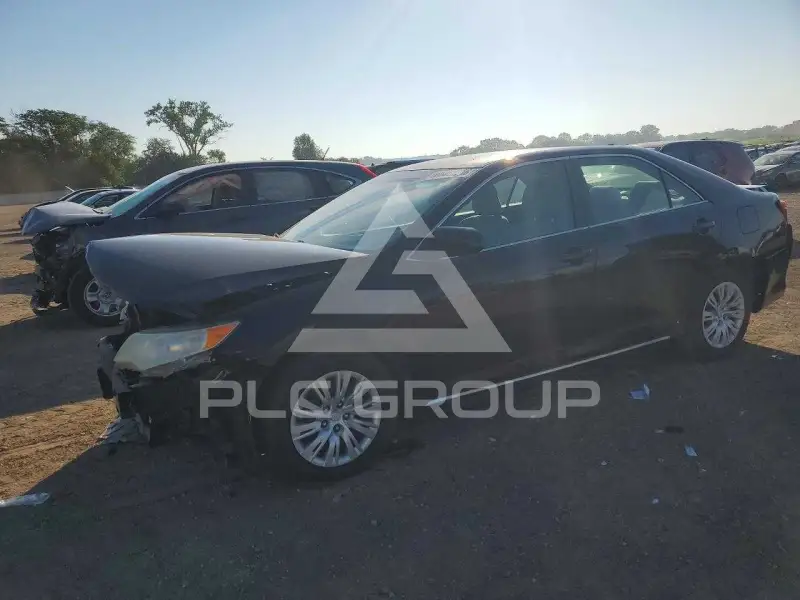 2012 Toyota CAMRY photo