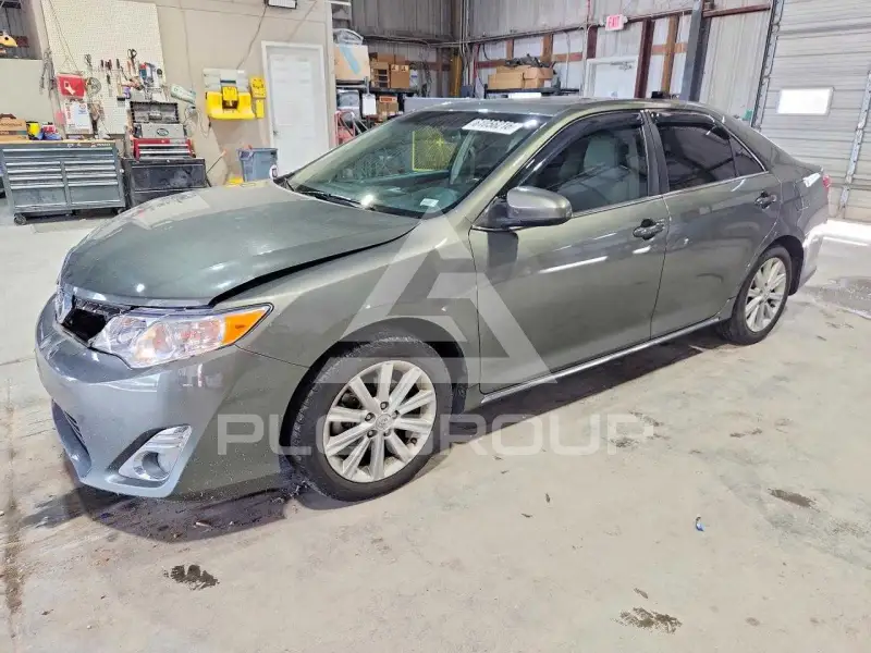 2012 Toyota CAMRY фото