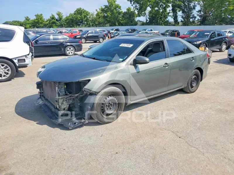 2012 Toyota CAMRY photo
