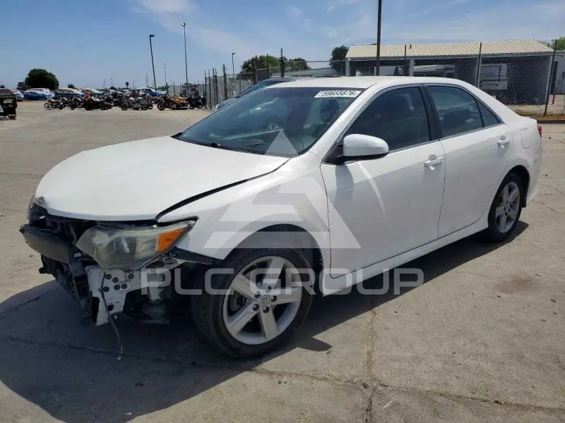 2012 Toyota CAMRY фото