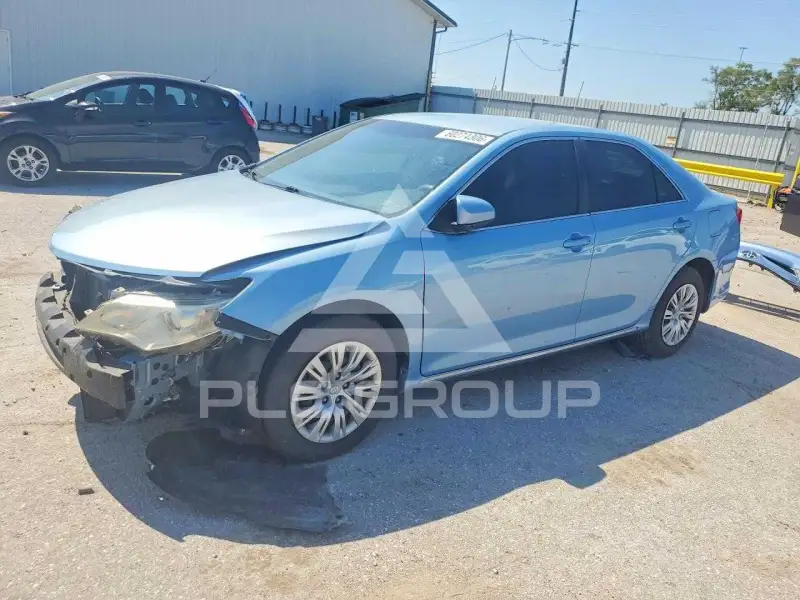 2012 Toyota CAMRY photo