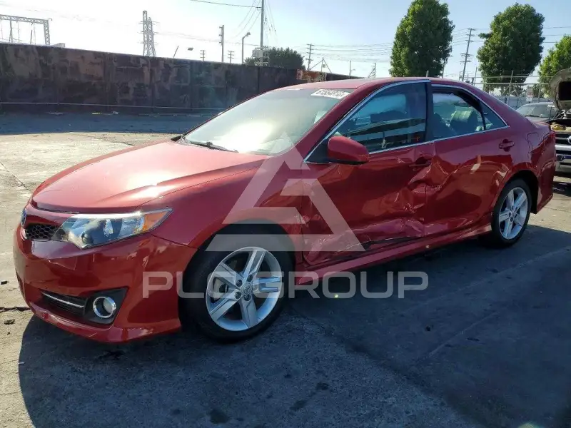 2012 Toyota CAMRY photo