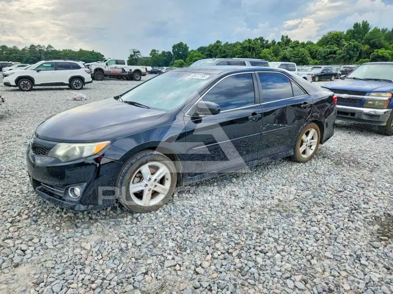 2012 Toyota CAMRY photo