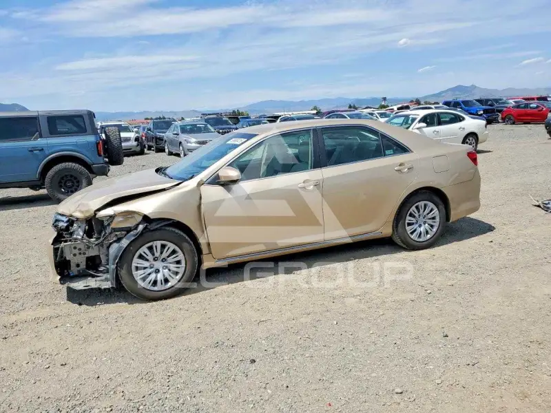 2012 Toyota CAMRY photo