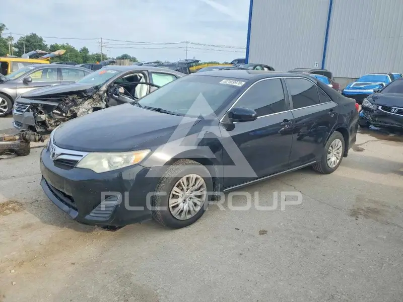 2012 Toyota CAMRY photo