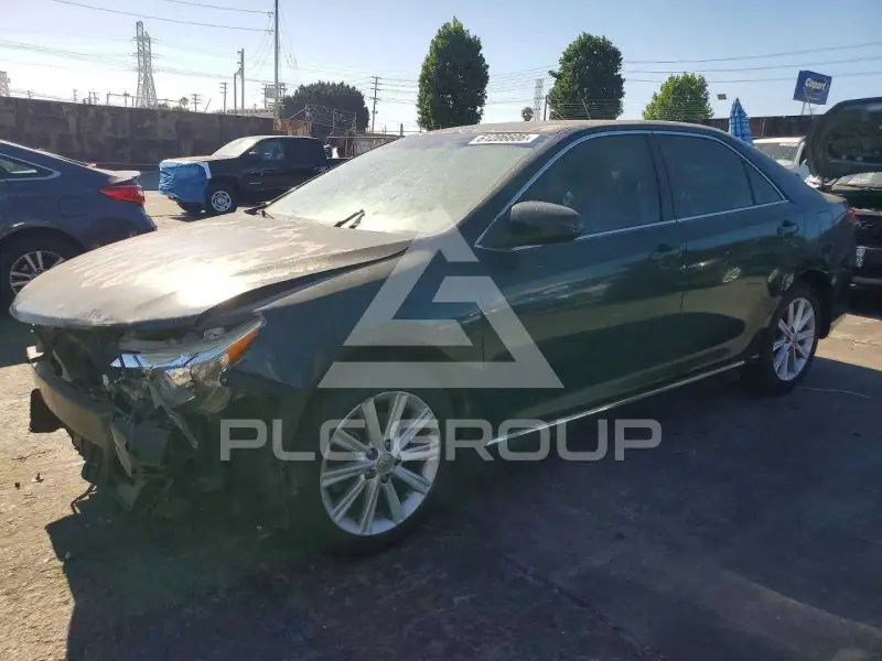 2012 Toyota CAMRY фото