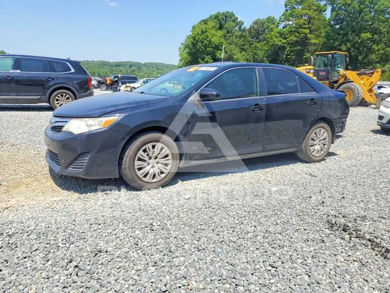 2012 Toyota CAMRY photo