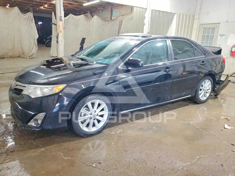 2012 Toyota CAMRY фото