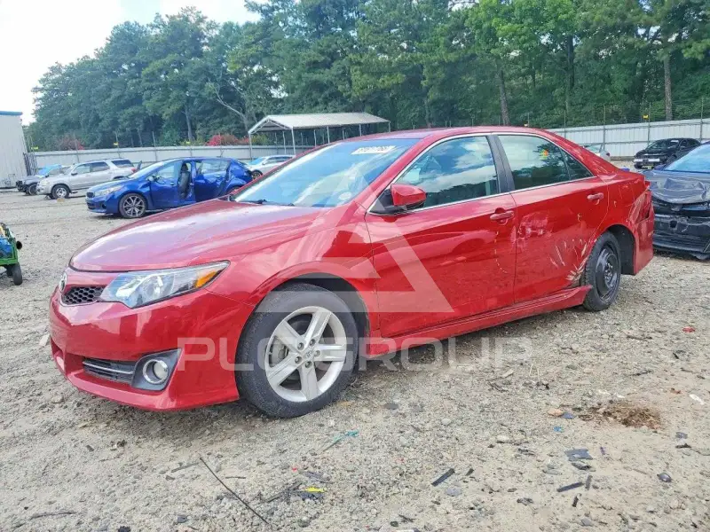 2012 Toyota CAMRY photo