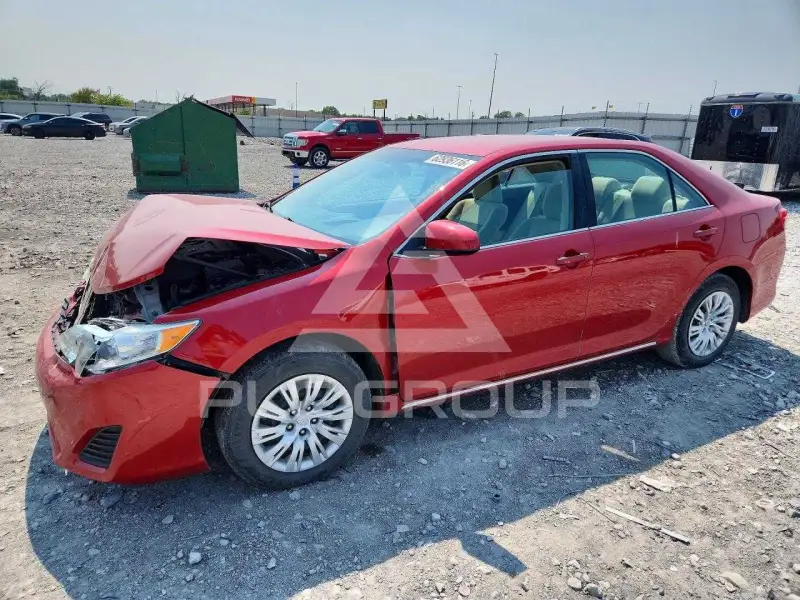 2012 Toyota CAMRY фото